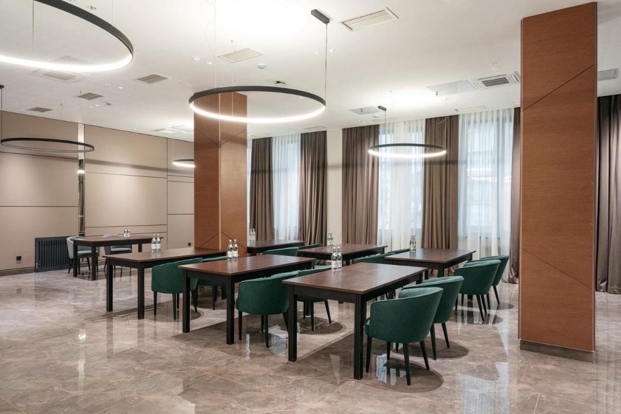 Raavah Aparthotel Almatı Dış mekan fotoğraf