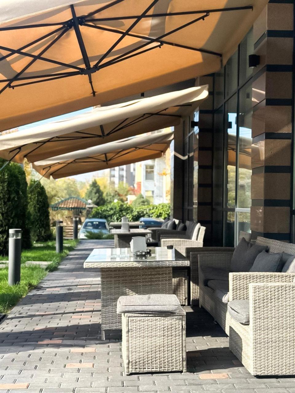 Raavah Aparthotel Almatı Dış mekan fotoğraf